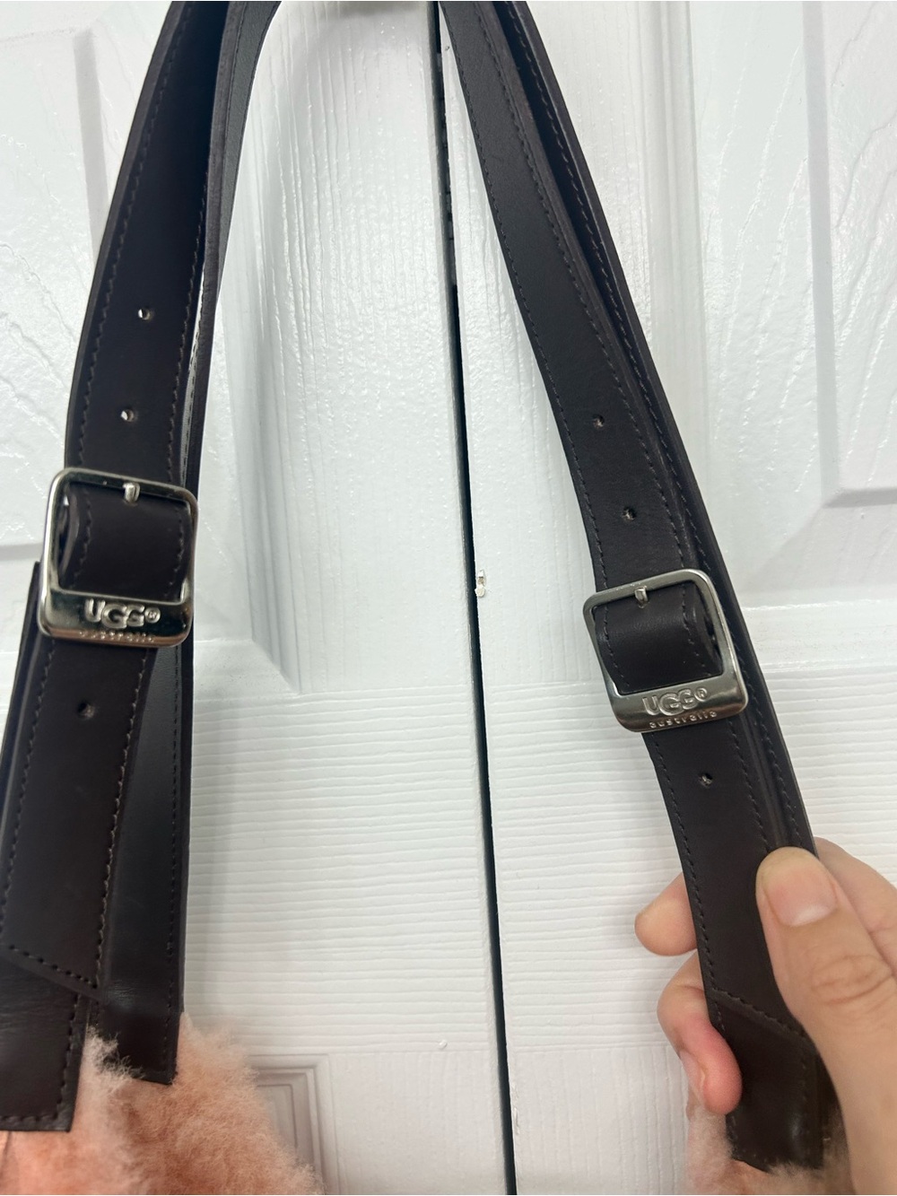 UGG Pink Shearling Shoulder Bag - Picture 2 of 16